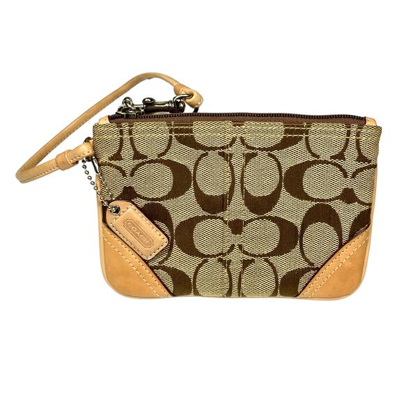 NEW Coach Wristlet CC Logo Fabric & Tan Leather Trim and Strap - Picture 3 of 6